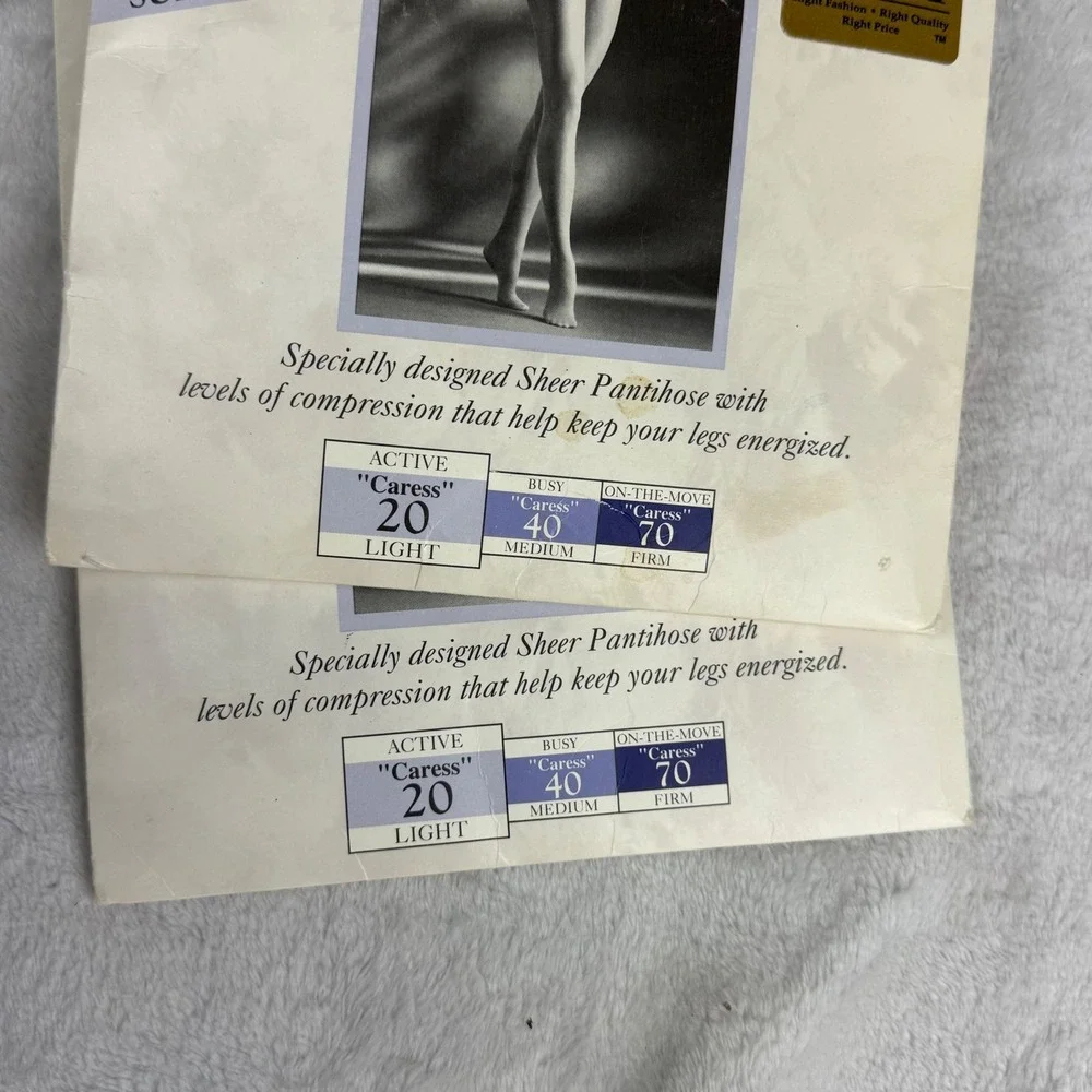 Vintage Worthington Sheer Caress Pantihose Oatmeal Short Support Control